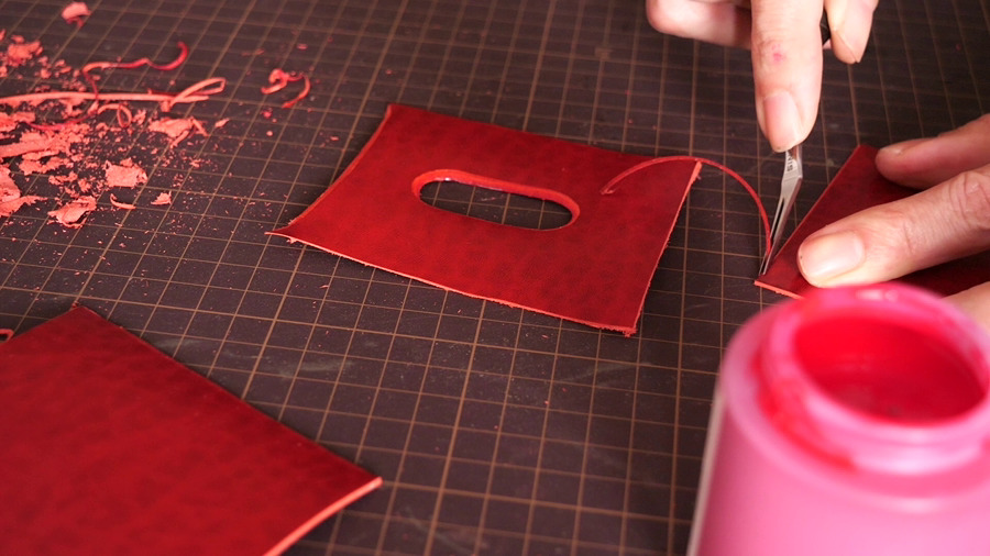 革のパスケース（赤）- 作り方 - SINCEのヘリ落としNo.1