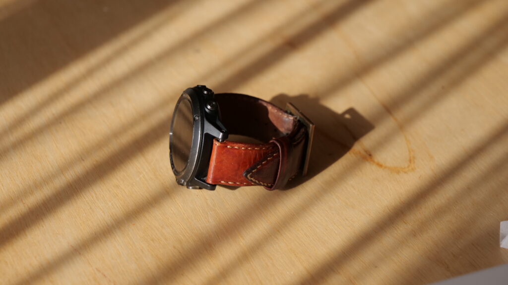 レザークラフト - 腕時計ベルト作り方 - ミネルバボックスの経年変化 -1
